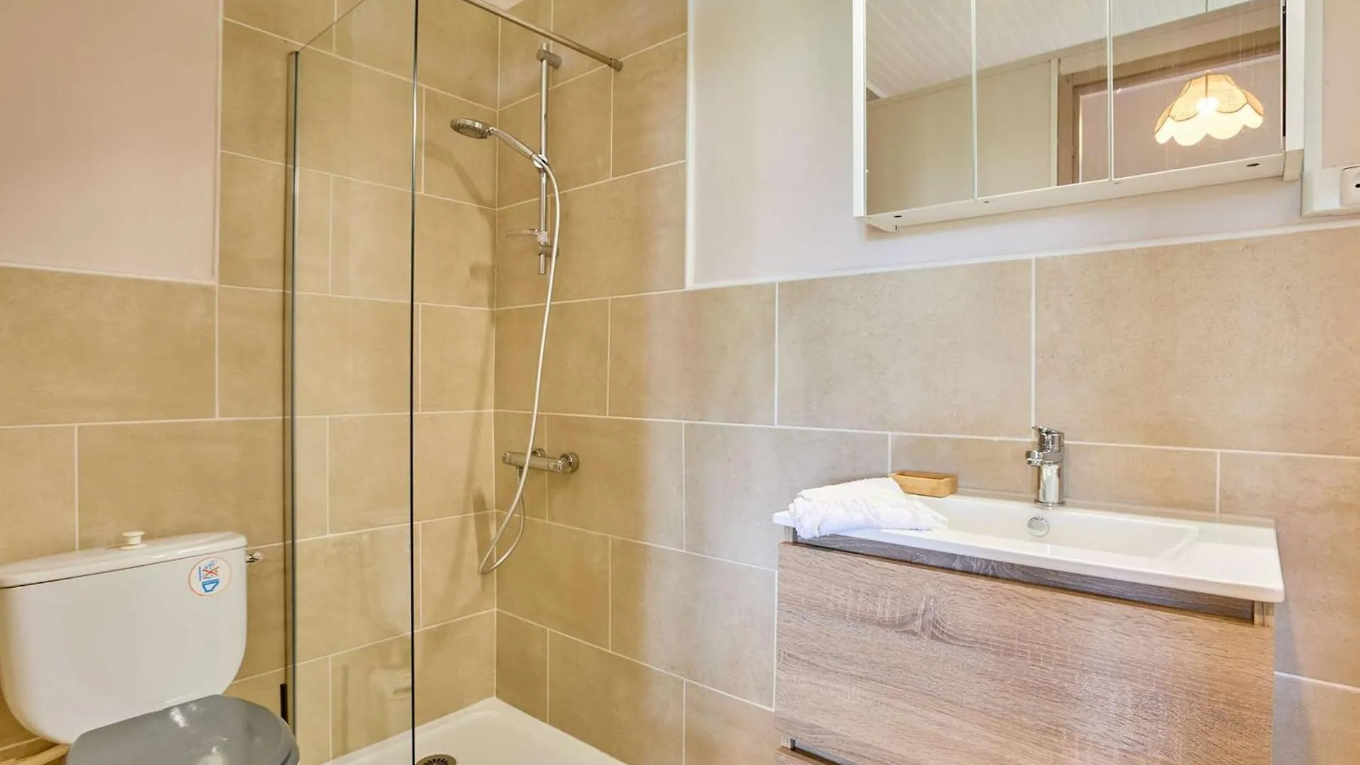 Villa T3 Renovee, Jardin Arbore, Proche Station Thermale - Fr-1-841-52 Cazaubon 0*,